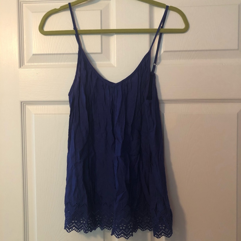[gap] camisole with crochet trim